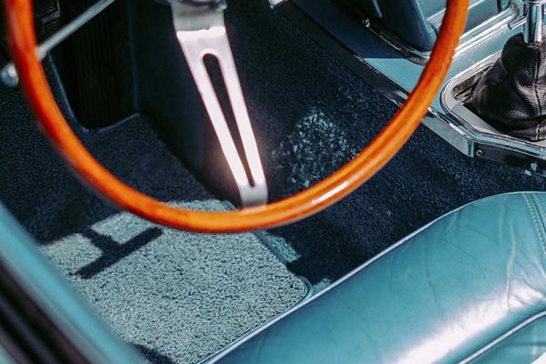 blue-leather-car-seat